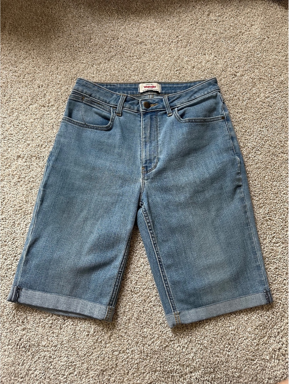 Wrangler light wash denim shorts